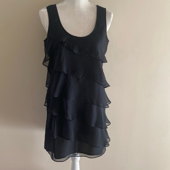 Gap Ruffle Party Dress - Picture 1 of 8